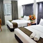 Hotel Safari Two
