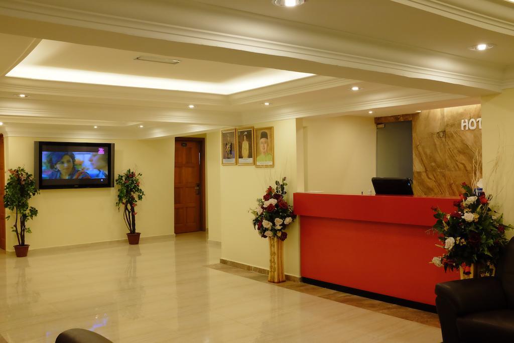 Hotel Safari Two