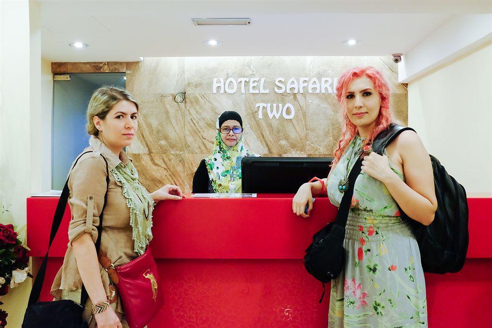 Safari Two 2*